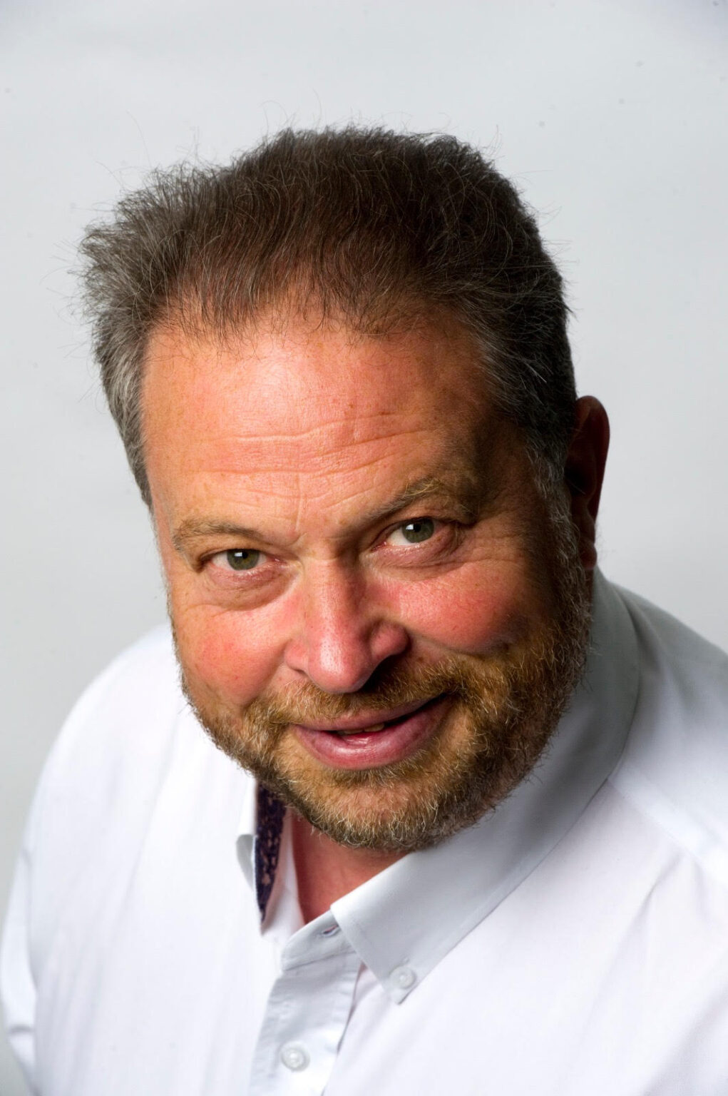 In Conversation with: Peter Gordon - The Guildford Institute
